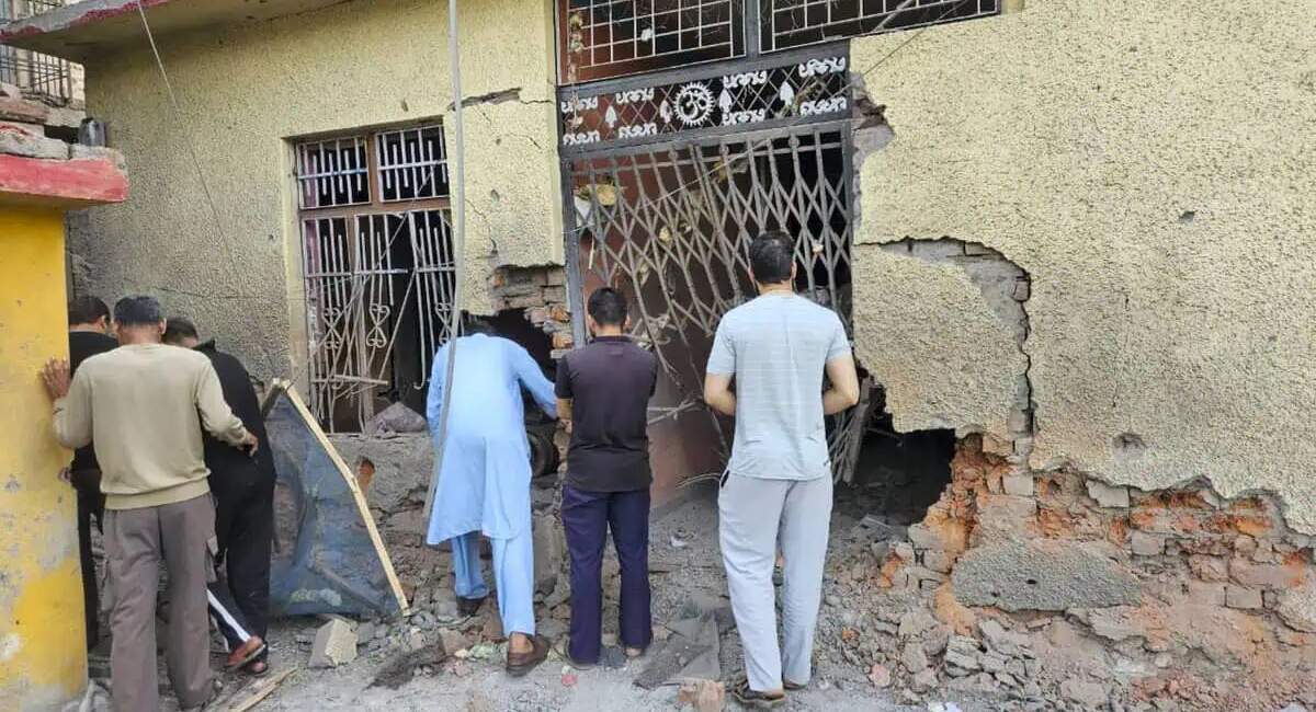 حمله پاکستان به هند؛ 12 کشته و 38 زخمی