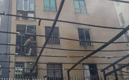 آتش‌سوزی مجتمع مسکونی در اکباتان تهران با ۳۲ مصدوم